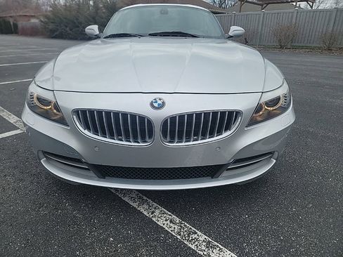 Used 2012 BMW Z4 sDrive35i image 8