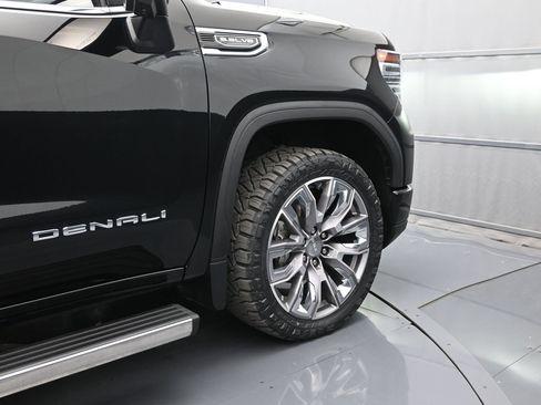 Used 2023 GMC Sierra 1500 Denali w/ Denali Reserve Package AWD/4WD image 49