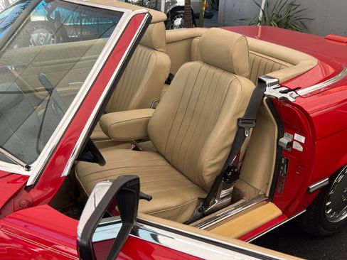 Used 1989 Mercedes-Benz 560 SL image 24
