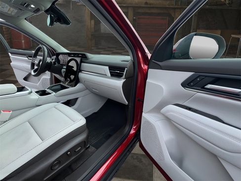 Certified 2026 GMC Terrain Denali image 17