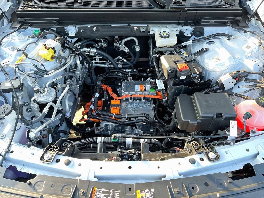 New 2027 Cadillac Lyriq Sport RWD image 9