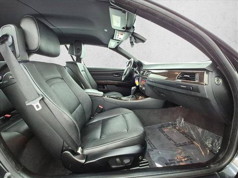 Used 2013 BMW 335i Convertible RWD image 22