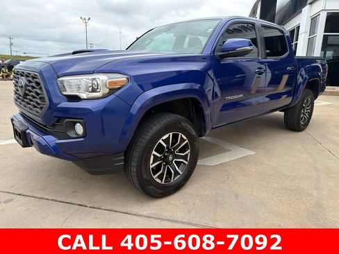 Used 2022 Toyota Tacoma TRD Sport AWD/4WD image 6