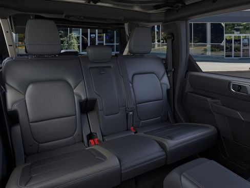 New 2025 Ford Bronco Outer Banks image 11