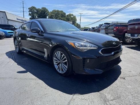 Used 2019 Kia Stinger w/ Option Group 015 AWD/4WD image 8