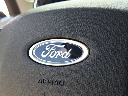 New 2026 Ford F250 Lariat w/ Black Appearance Package image 24