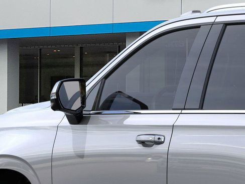 New 2025 Chevrolet Tahoe Premier image 12