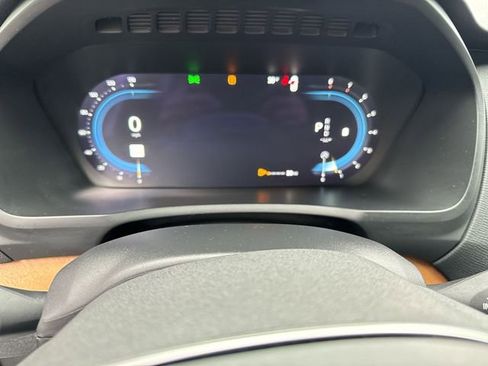 Used 2023 Volvo XC90 B6 Plus w/ Protection Package image 13