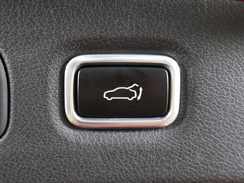 Used 2018 Kia Stinger GT2 AWD/4WD image 61