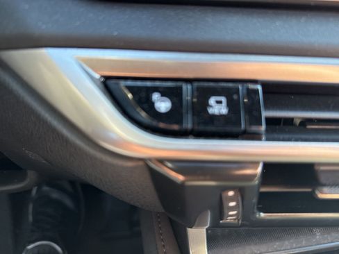 Used 2024 Lexus RX 350 AWD image 16