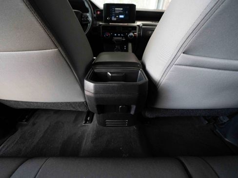 Used 2025 Toyota Tacoma TRD Sport image 21