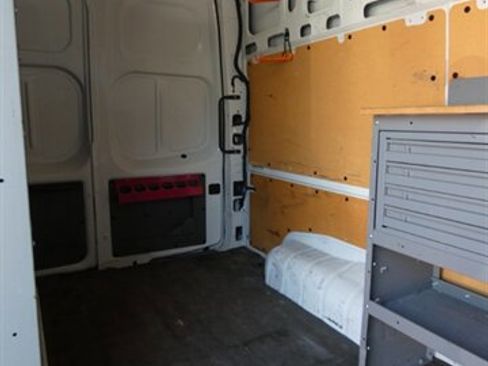 Used 2021 Nissan NV 3500 SV image 47