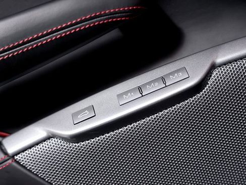 Certified 2020 Ferrari Portofino image 62