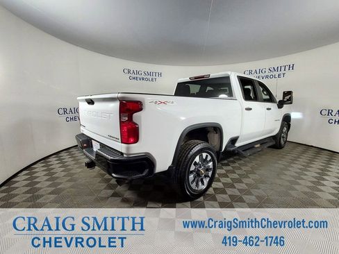 Used 2024 Chevrolet Silverado 2500 Custom image 20