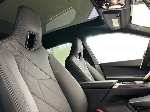 Certified 2023 BMW iX xDrive50 AWD/4WD image 32