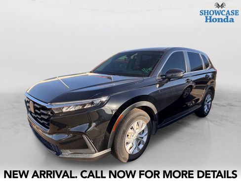 Used 2023 Honda CR-V LX image 2