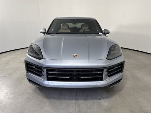 New 2026 Porsche Cayenne image 10