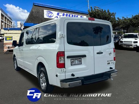 Used 2015 Nissan NV 3500 SV w/ Technology Package RWD image 5