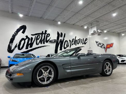 Used 2003 Chevrolet Corvette Convertible w/ Preferred Equipment Group1 RWD image 1