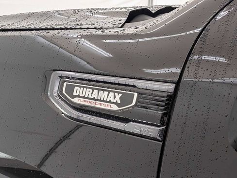 Used 2023 GMC Sierra 1500 AT4 w/ AT4 Premium Package image 12