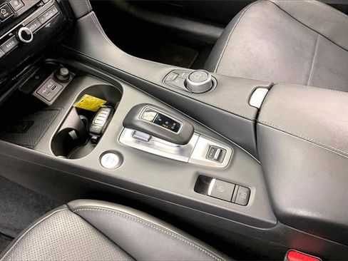 Certified 2024 INFINITI QX55 Essential image 17