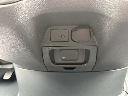 New 2025 Mercedes-Benz Sprinter 2500 image 34