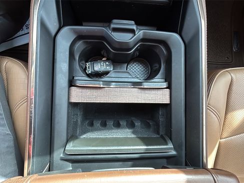 Used 2022 RAM 2500 Limited image 23