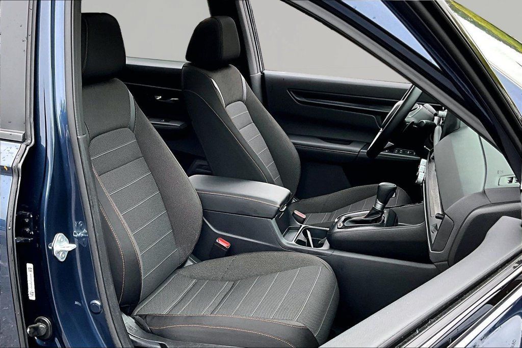 Used 2026 Honda CR-V Sport image 22