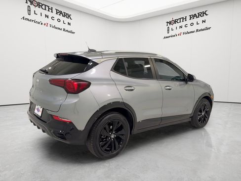 Used 2025 Buick Encore GX Sport Touring FWD image 5