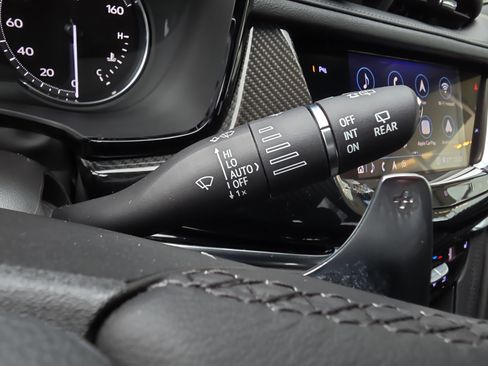 Used 2020 Cadillac XT6 Sport image 23