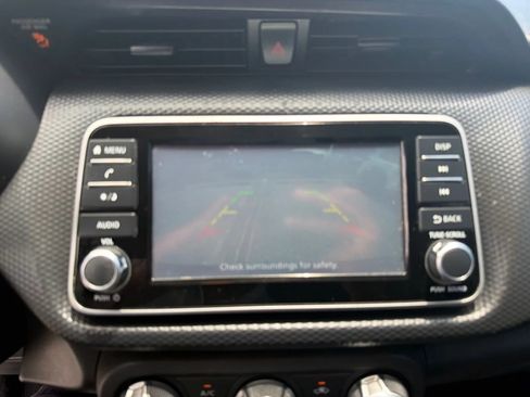 Used 2021 Nissan Kicks S FWD image 13