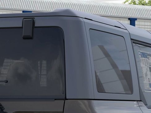 New 2025 Ford Bronco Badlands image 25