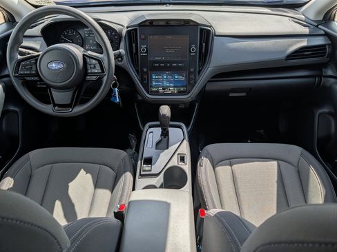 Used 2024 Subaru Crosstrek 2.0i image 10