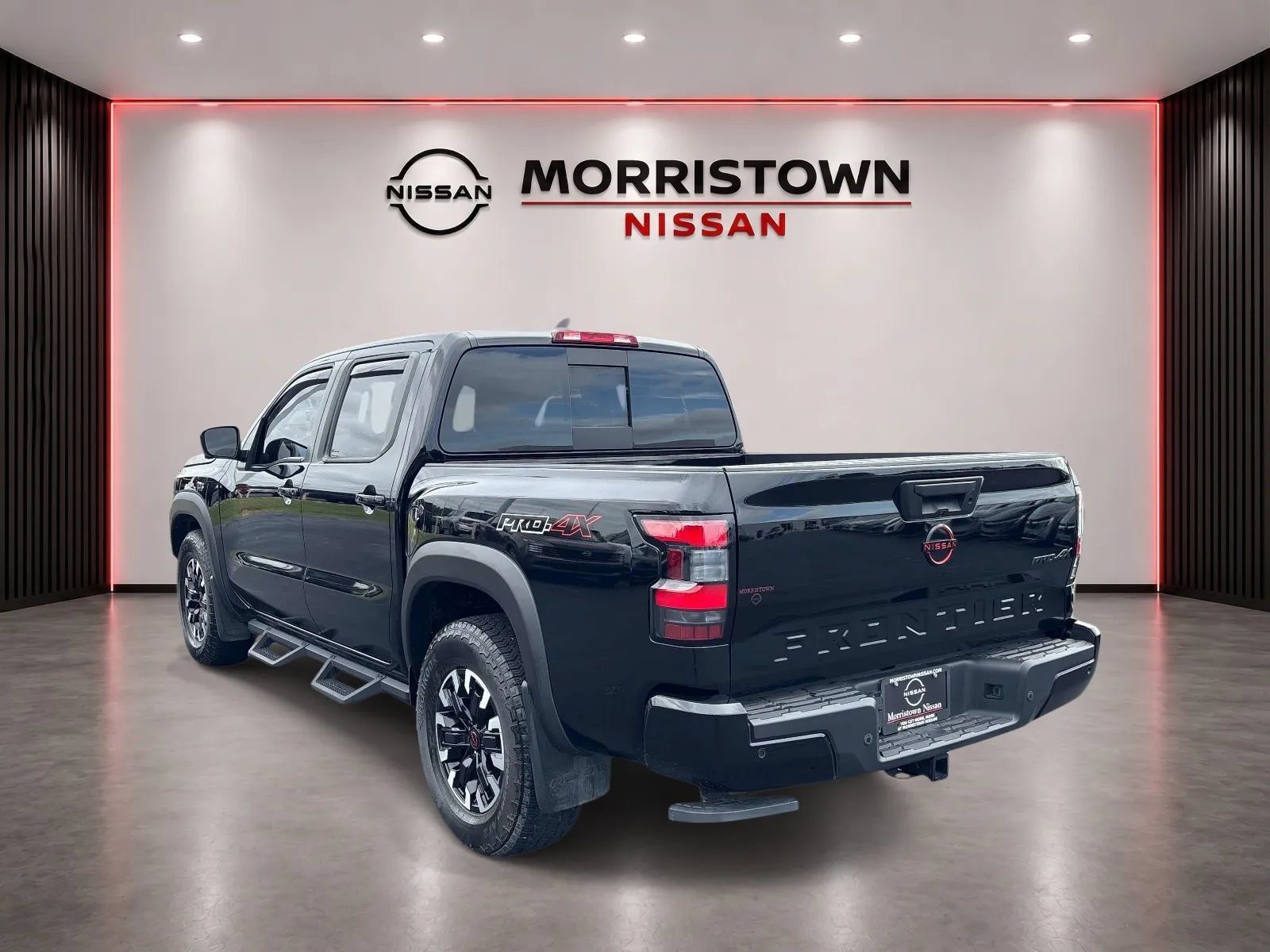 Used 2024 Nissan Frontier PRO-4X w/ Pro Convenience Package AWD/4WD image 5