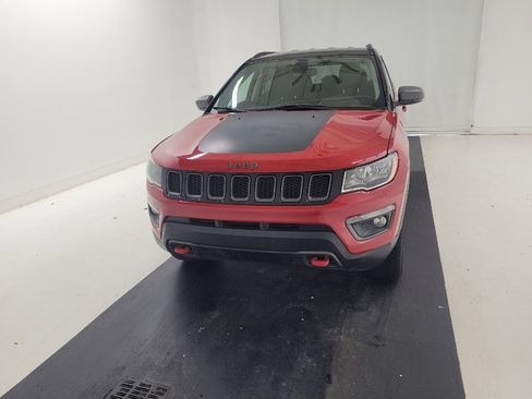 Used 2020 Jeep Compass Trailhawk AWD/4WD image 15