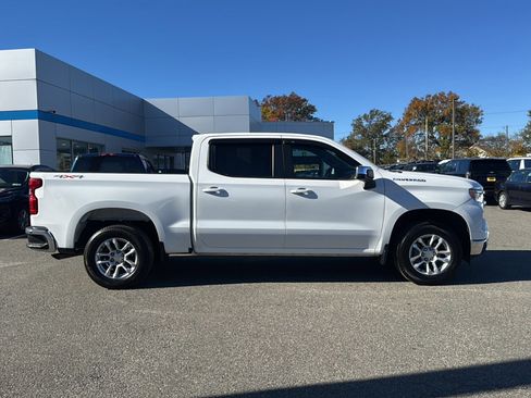 Used 2023 Chevrolet Silverado 1500 LT image 7