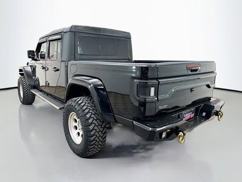 Used 2023 Jeep Gladiator Sport image 7