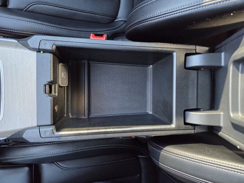 Used 2025 BMW 330i Sedan image 27