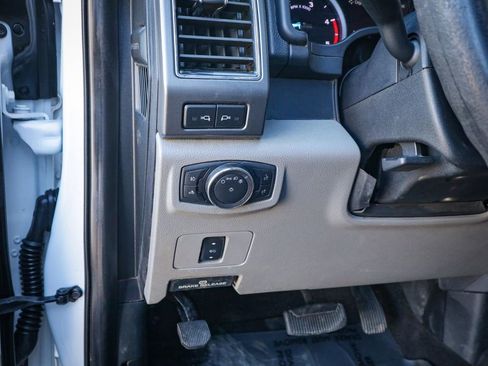 Used 2019 Ford F250 XLT w/ XLT Value Package AWD/4WD image 21