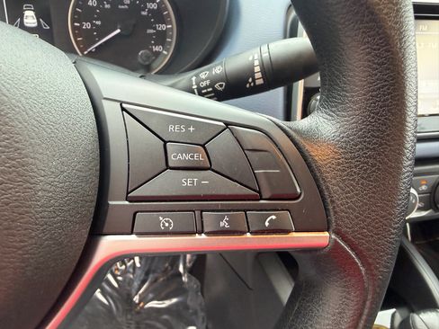 Used 2023 Nissan Versa SV image 24