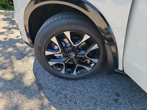New 2027 Honda HR-V EX-L image 30