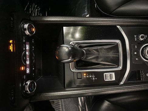 Used 2017 MAZDA CX-5 Touring image 28