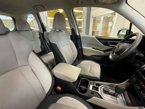 Used 2022 Subaru Forester image 25