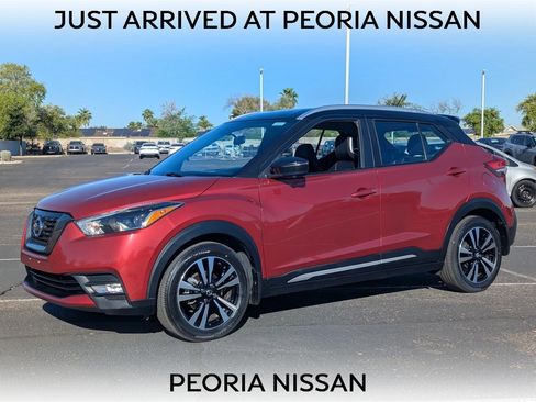 Used 2019 Nissan Kicks SR w/ SR Premium Package image 1