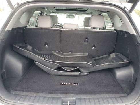 Used 2018 Hyundai Tucson Value w/ Cargo Package image 28