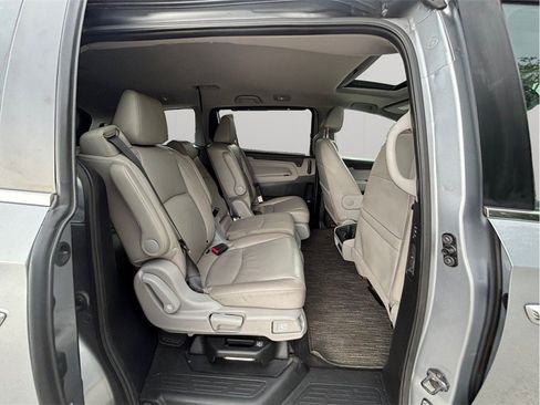Used 2023 Honda Odyssey EX-L image 37