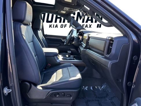 Used 2024 Chevrolet Silverado 1500 High Country AWD/4WD image 22