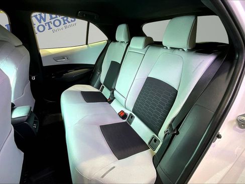 Used 2024 Toyota Corolla SE FWD image 22