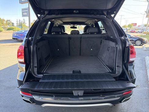 Used 2018 BMW X5 xDrive35i w/ M Sport Package AWD/4WD image 6