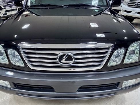 Used 2007 Lexus LX 470 4WD w/ Limited Edition image 19